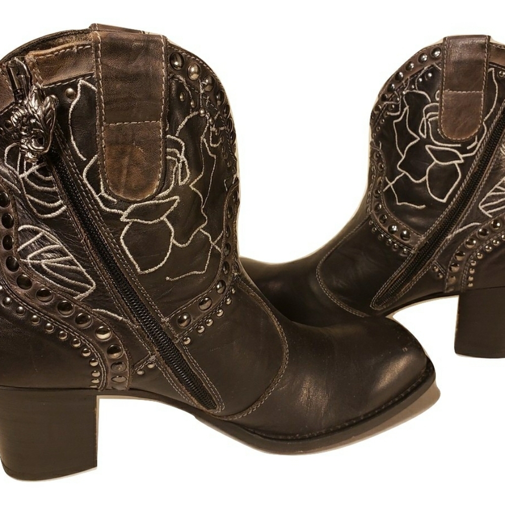 Mark Mason Italian made ankle boots